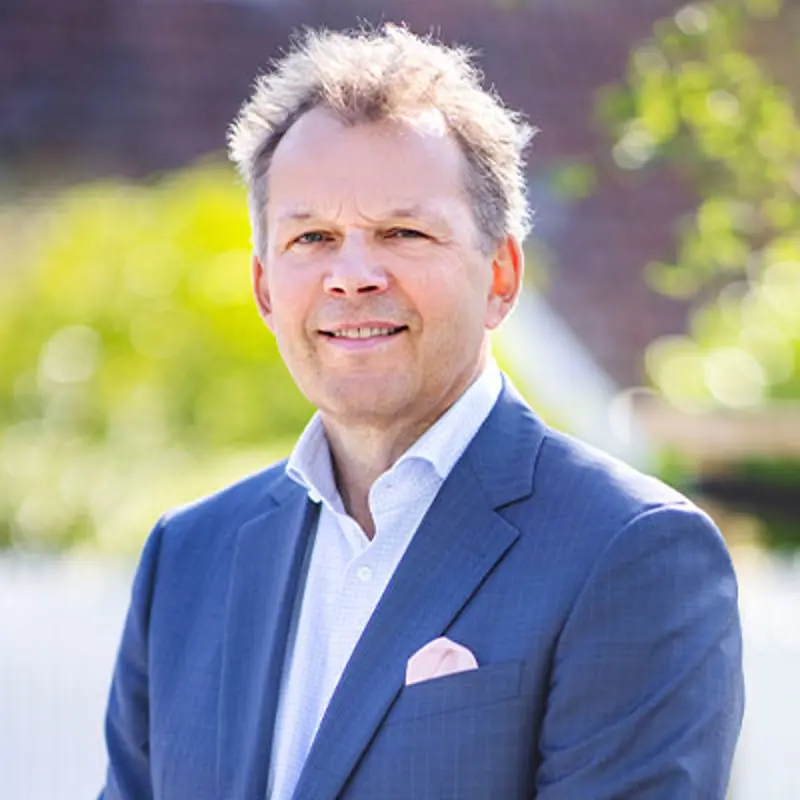 Portrait picture of a man. 